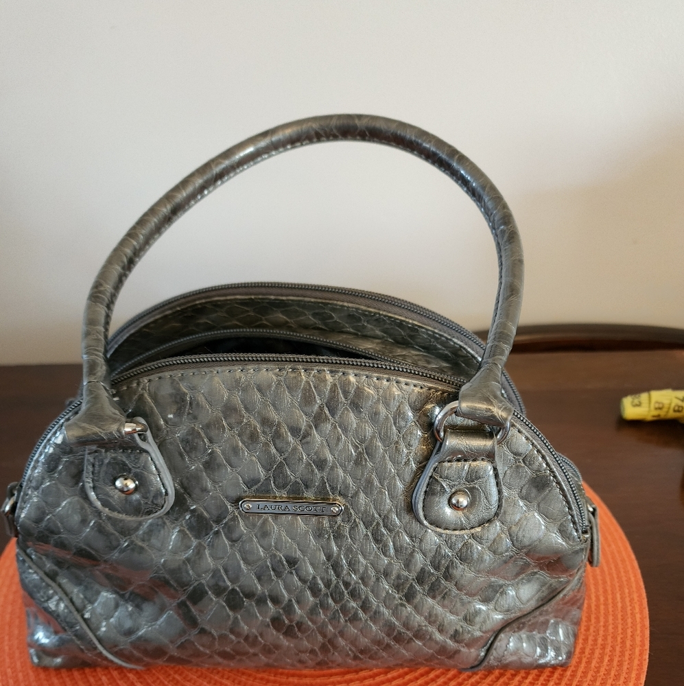 Laura Scott Purse
